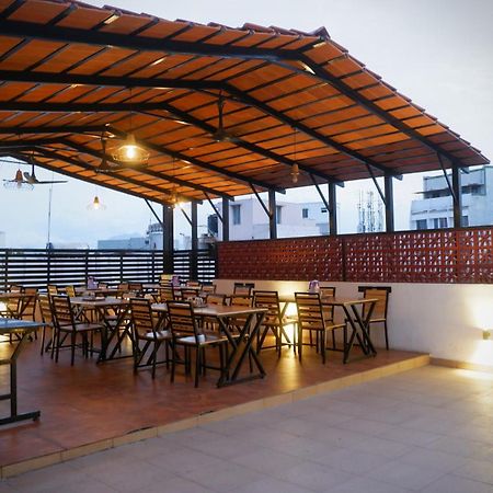 Hotel Aiba Regency Coimbatore Exterior photo